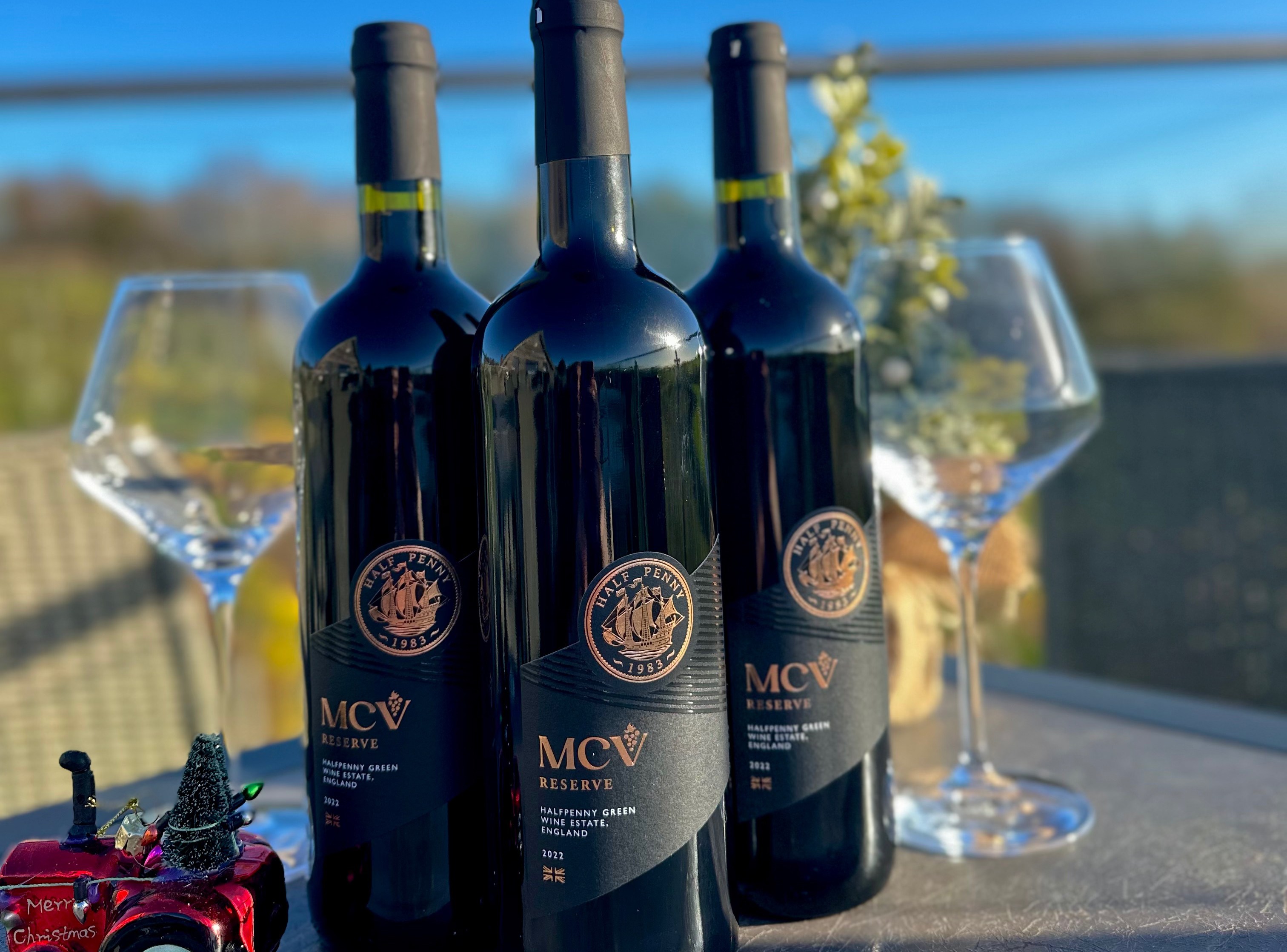 Limited-edition commemorative red wine - Vineyard Magazine