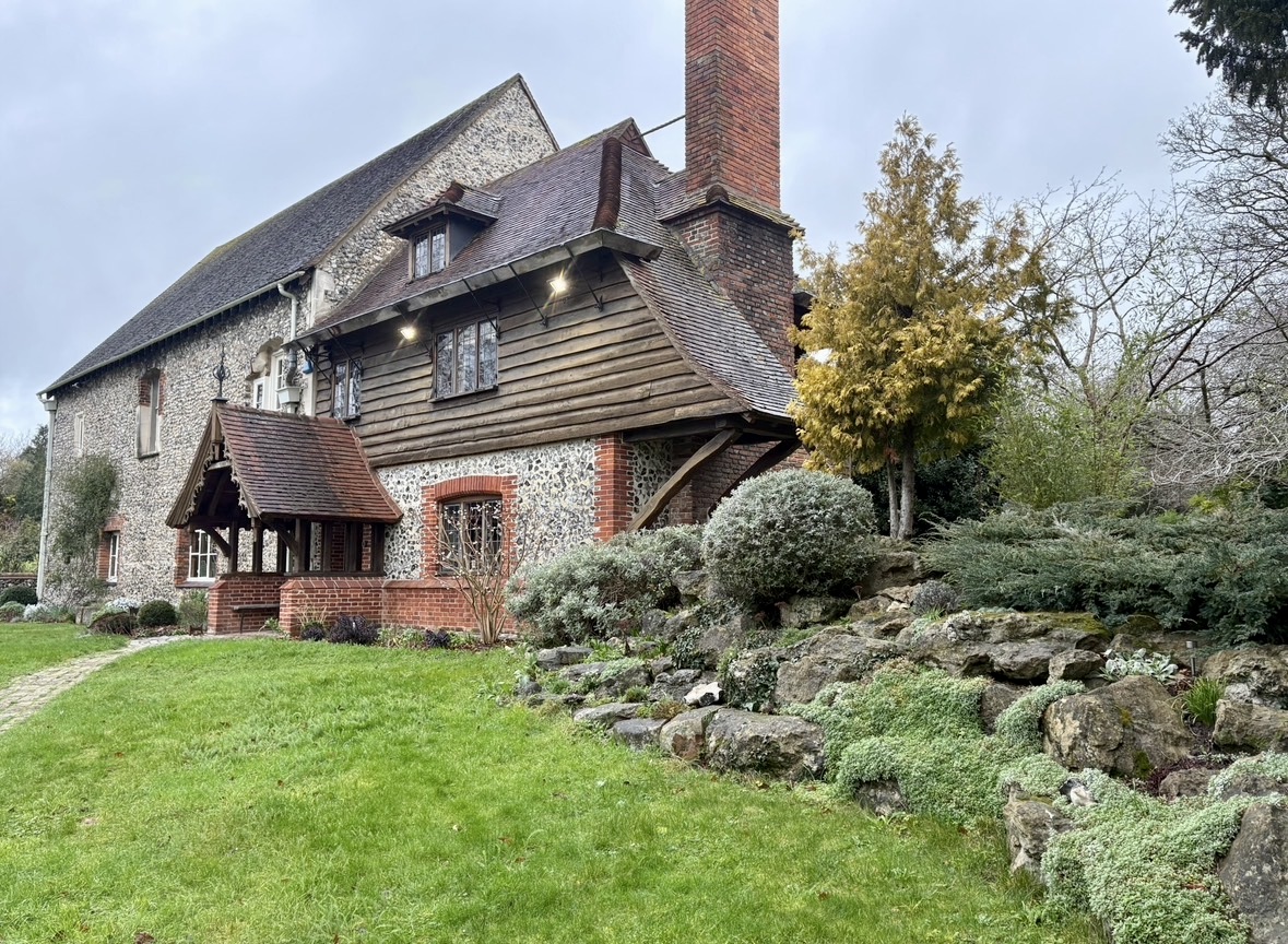 Pop-up garden at the heart of the Silverhand Estate